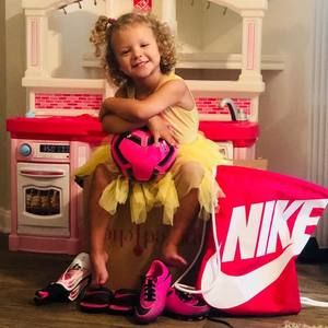 Meet your Posher, Marissa